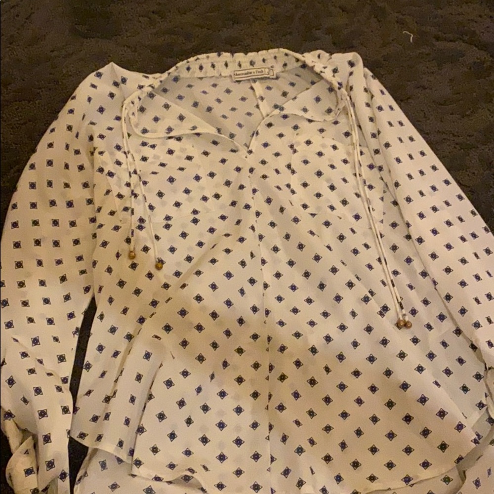 ABERCROMBIE AND FITCH patterned boho blouse